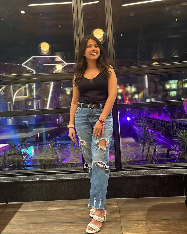 "Great Customer Service!" I had a small issue with my order, and I was so pleased with the customer service team at [Your Brand Name]. They were quick to respond and resolved my issue efficiently. Plus, the clothing I received is stunning! I’m a fan of the quality and design, and I’ll be back for more. Thank you for the great service!